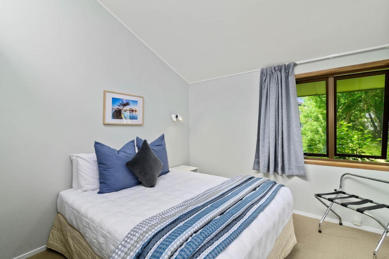 The Bird House - Kawaha Point, Rotorua. Stylish Six Bedroom Home With Space, Views And Relaxed Atmosphere Екстериор снимка