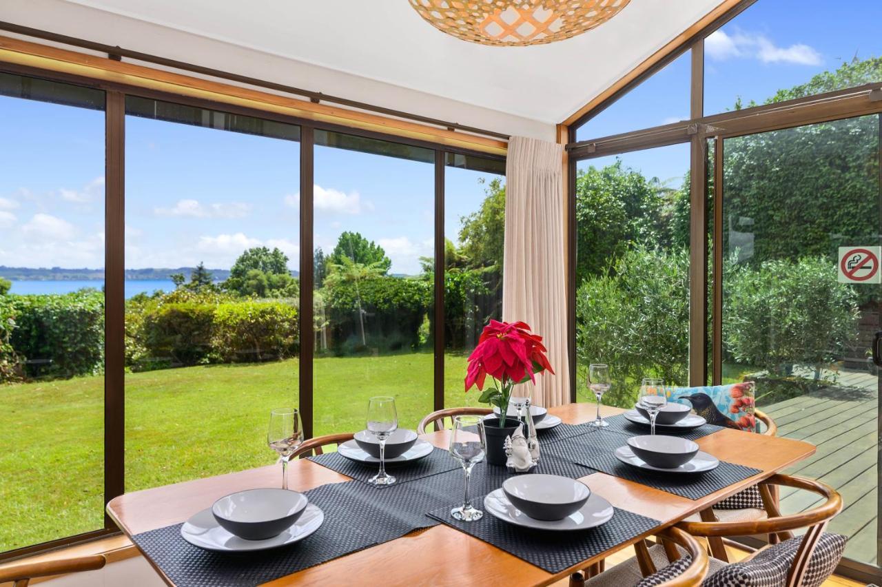 The Bird House - Kawaha Point, Rotorua. Stylish Six Bedroom Home With Space, Views And Relaxed Atmosphere Екстериор снимка